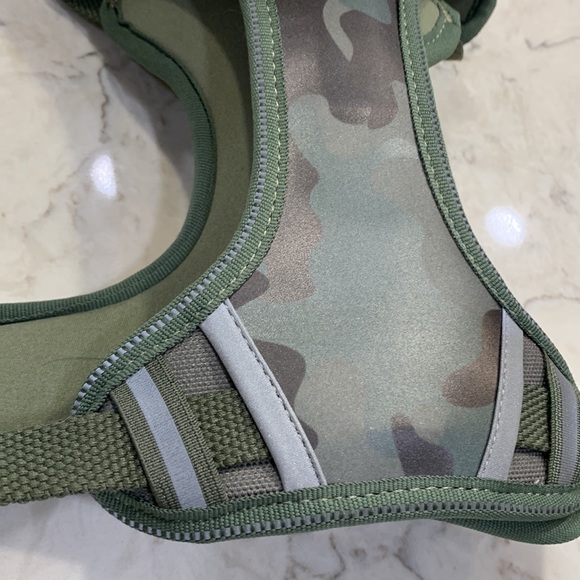 NWT Reddy Dog Harness Green Camouflage Sz LG & MD **BENEFITS ANIMAL RESCUE** - Picture 4 of 12